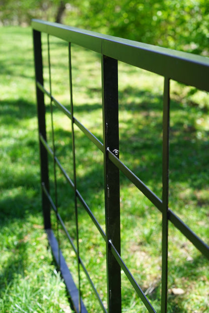Nicole Panel Trellis